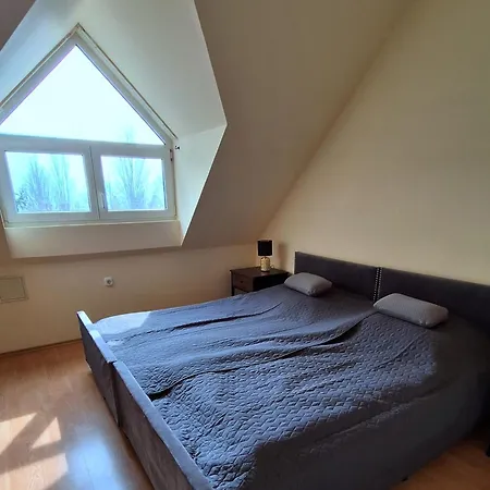 Gutenberg Maison d'hôtes Balatonalmádi